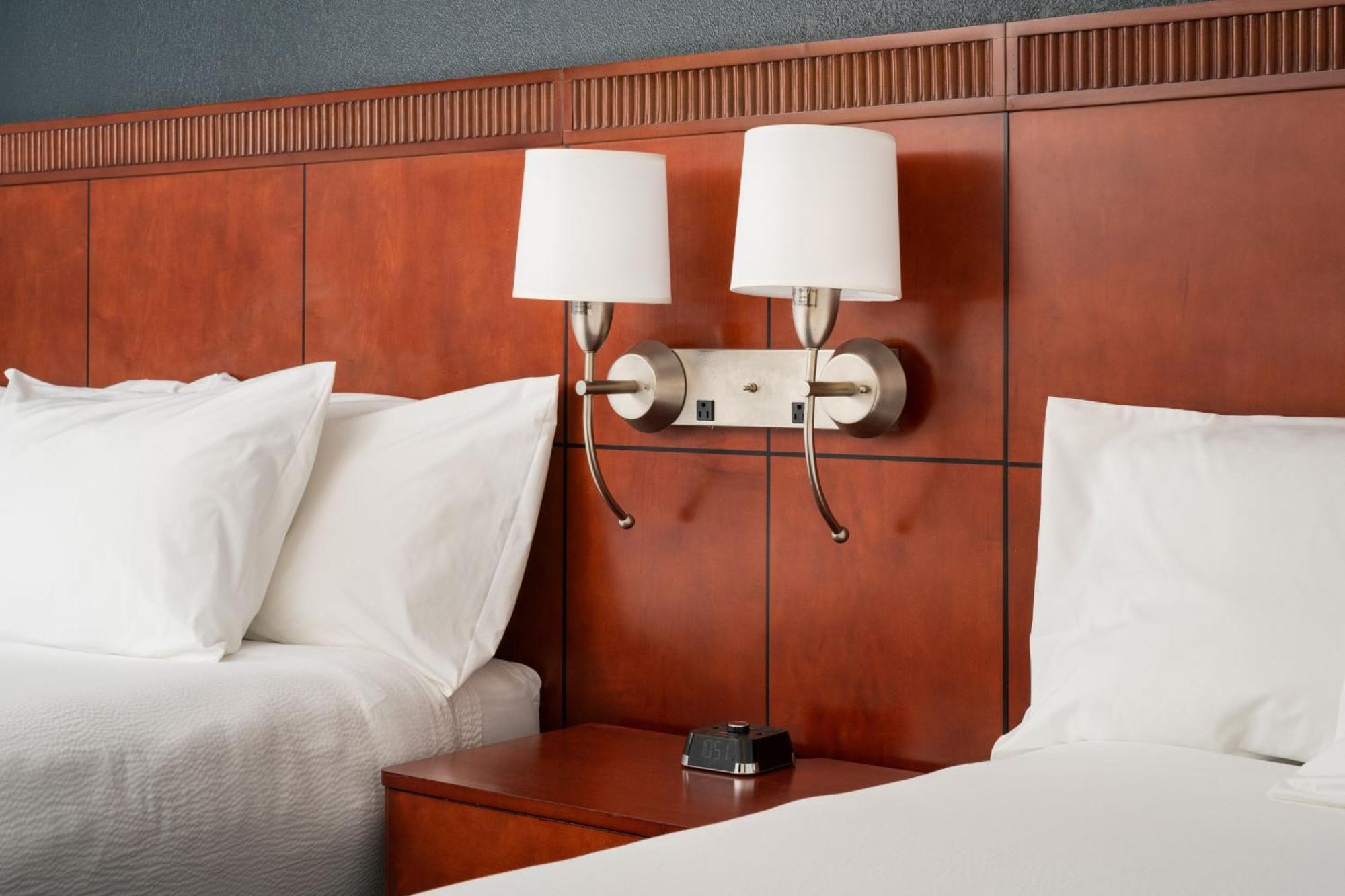 Courtyard Melbourne West Hotel Ngoại thất bức ảnh